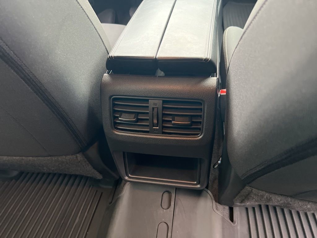 Certified 2024 Nissan Rogue S AWD/4WD image 18