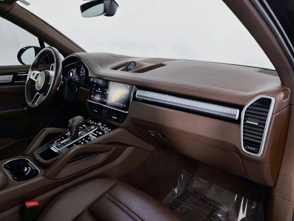 Used 2023 Porsche Cayenne S AWD/4WD image 37