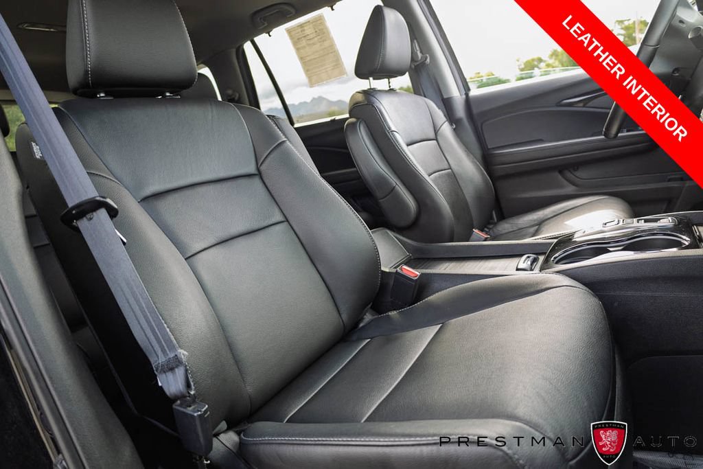 Used 2022 Honda Pilot Touring image 4