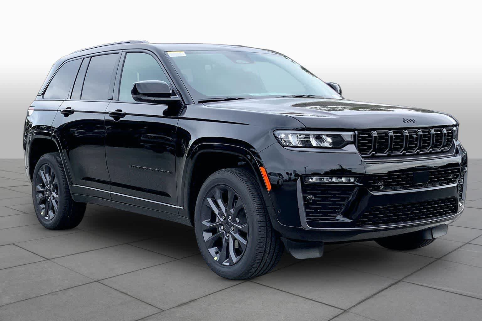 New 2026 Jeep Grand Cherokee Limited AWD/4WD image 2