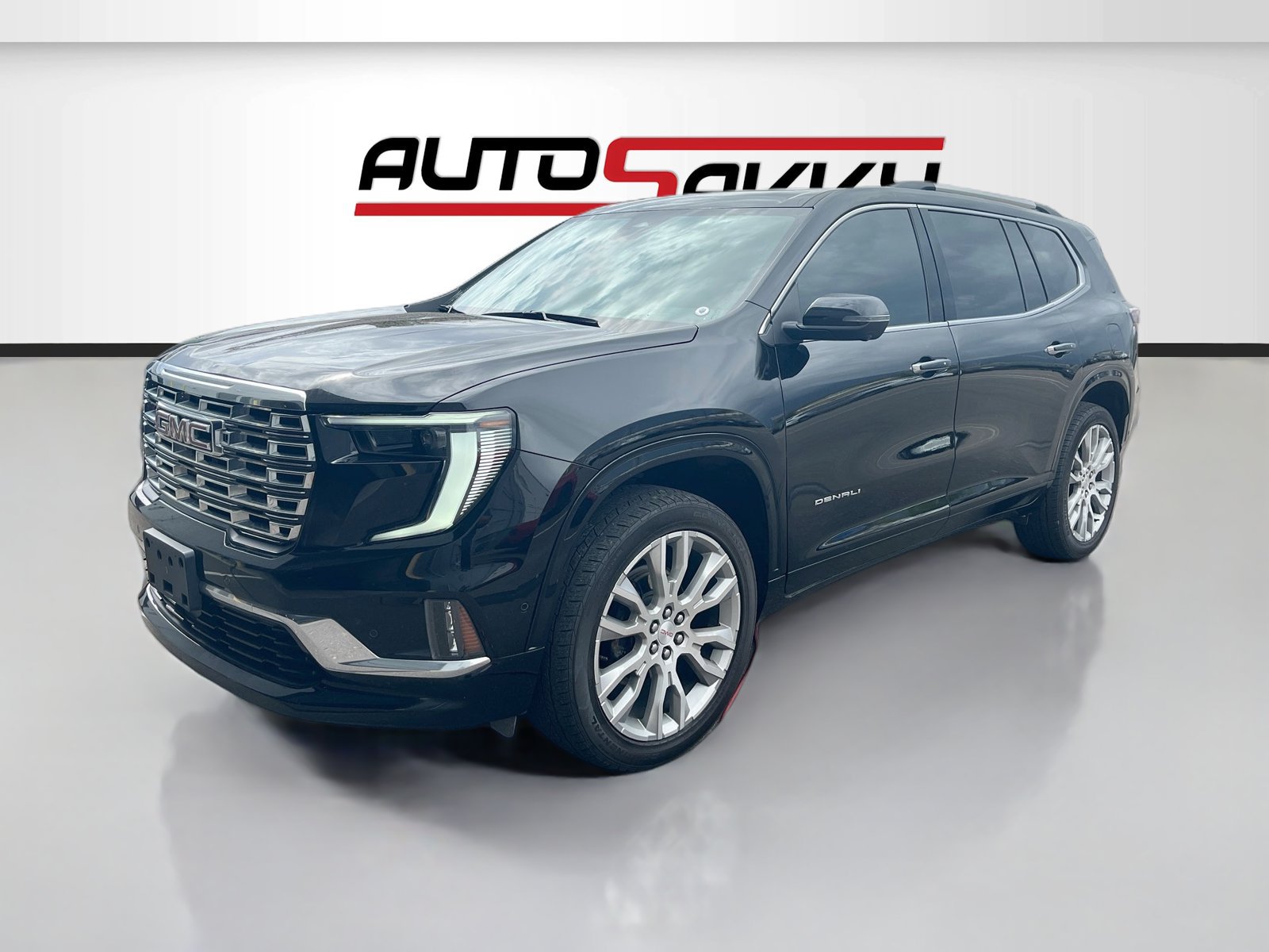 Used 2024 GMC Acadia Denali w/ Super Cruise Package AWD/4WD image 3