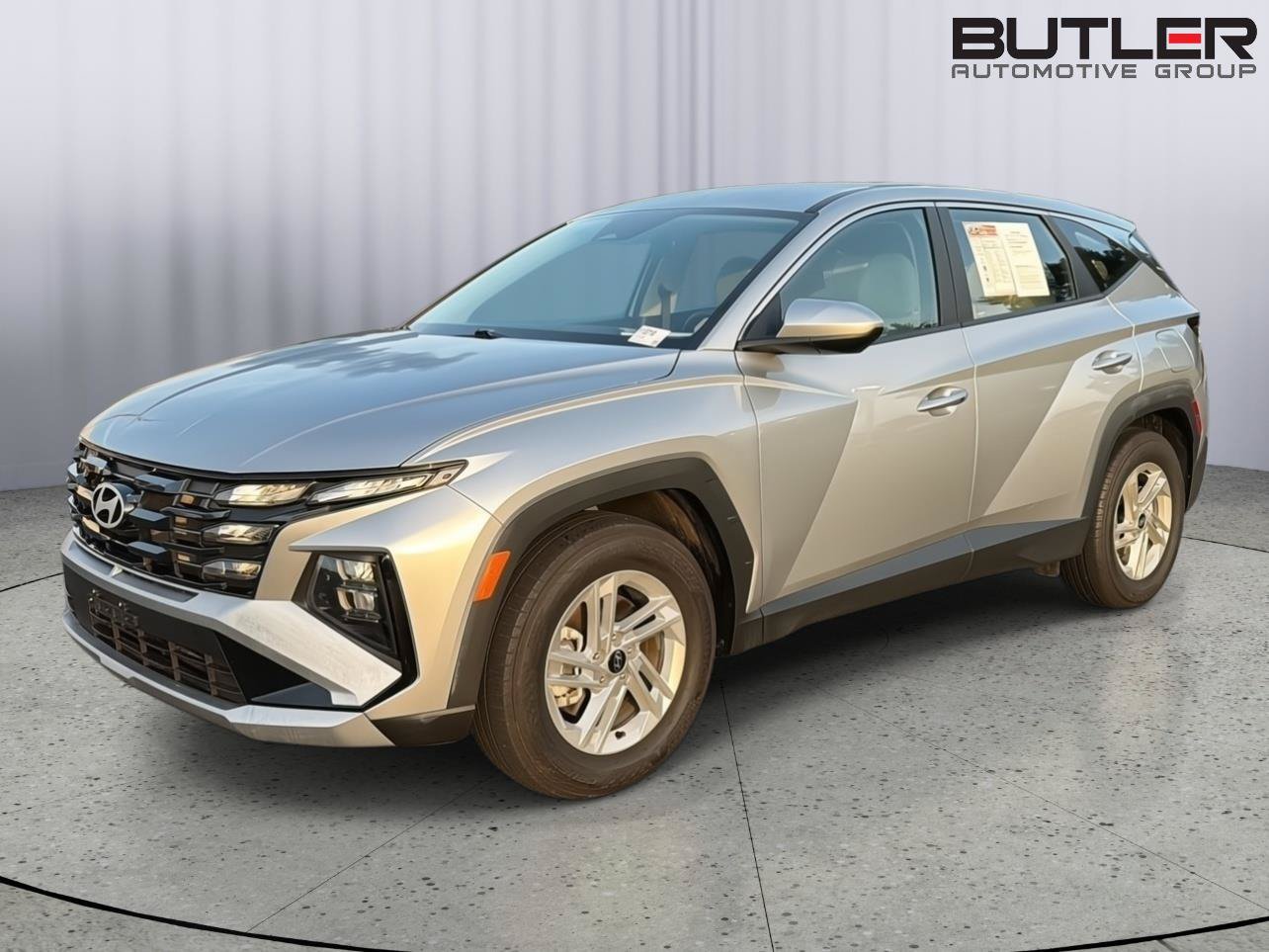 Used 2025 Hyundai Tucson SE