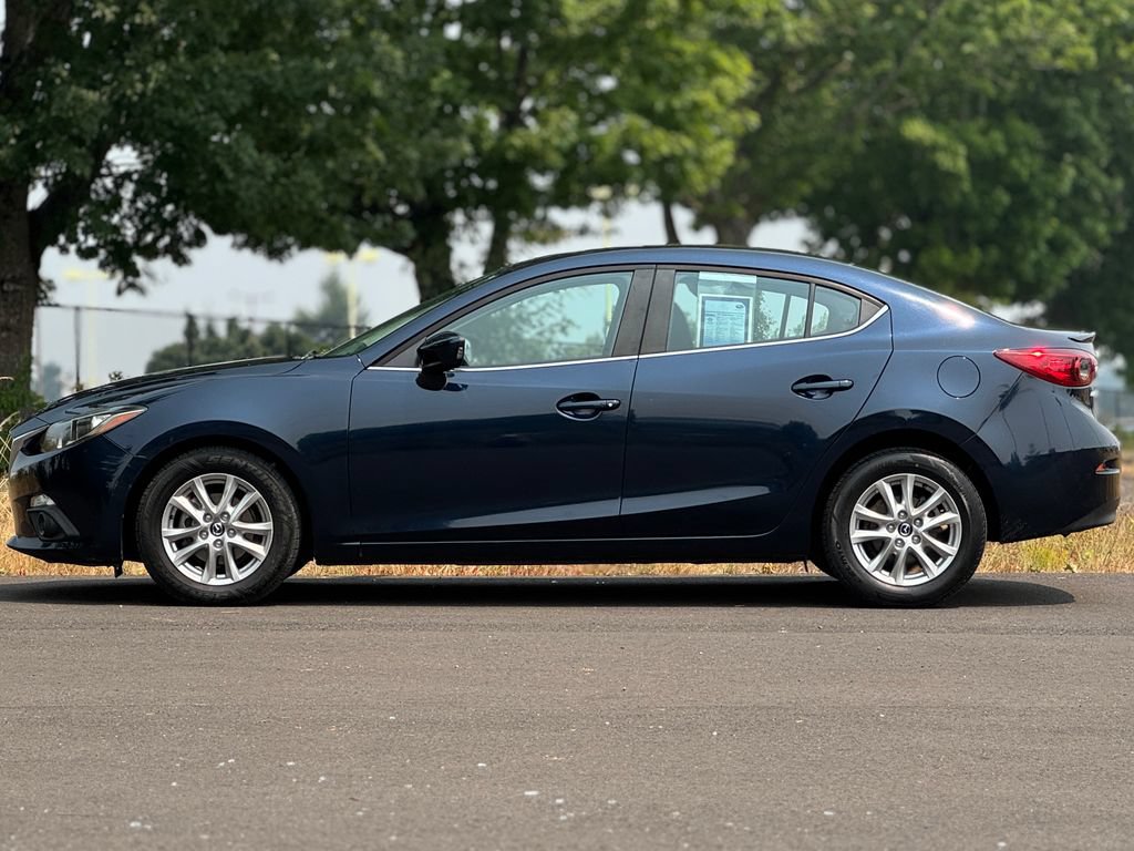 Used 2016 MAZDA MAZDA3 i Touring FWD image 4