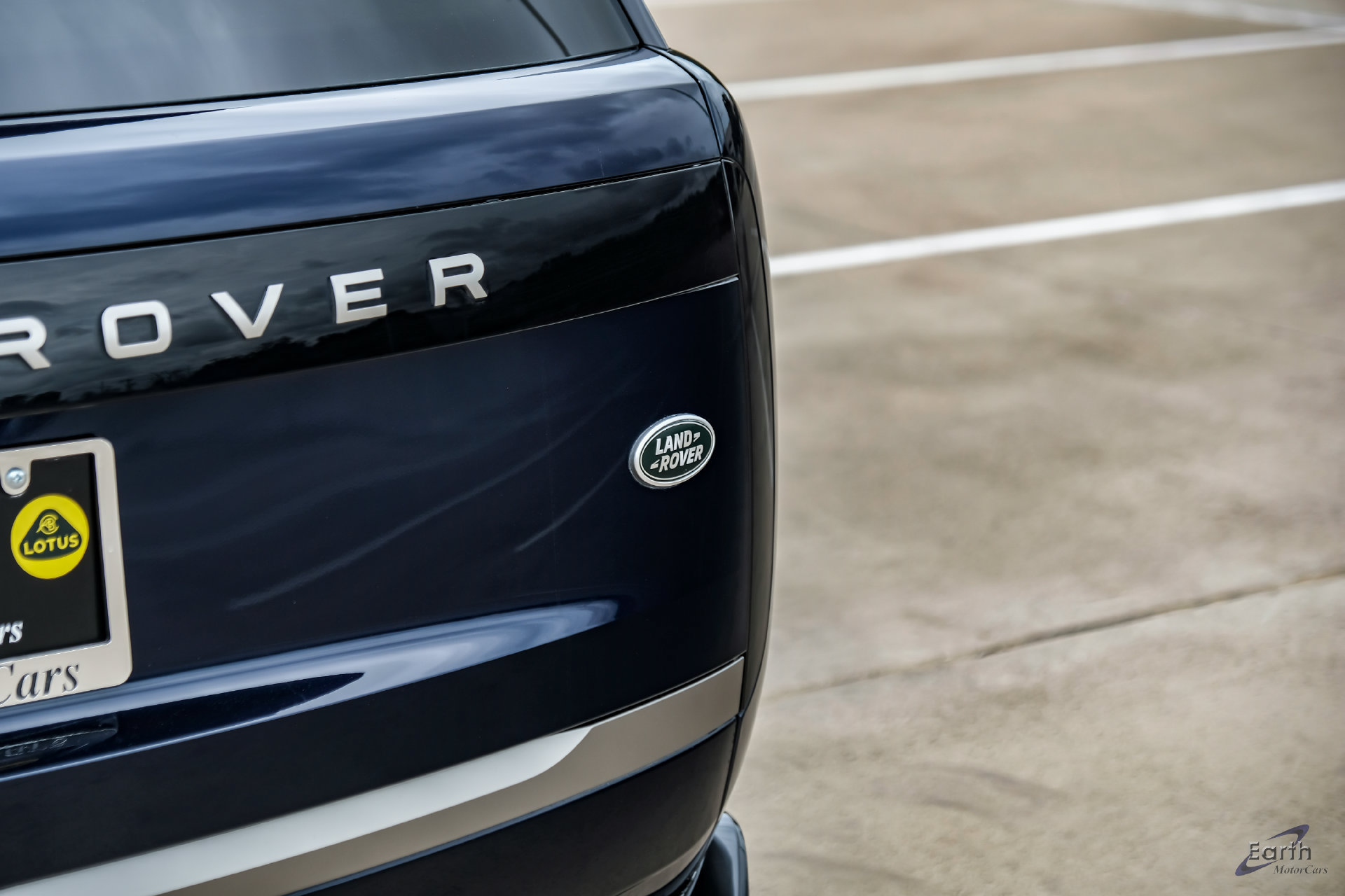 Used 2023 Land Rover Range Rover Long Wheelbase SE AWD/4WD image 16
