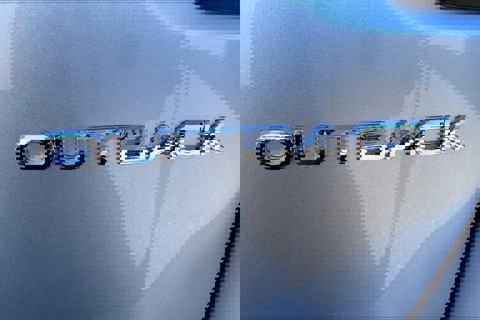 New 2025 Subaru Outback Limited image 15