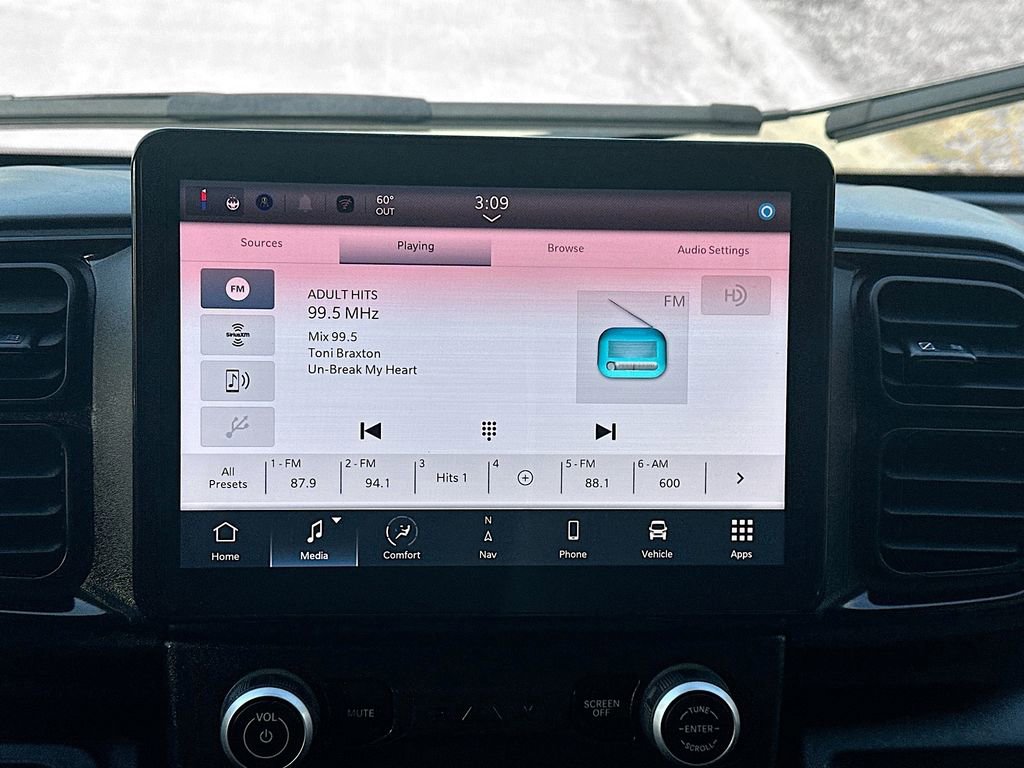 Used 2024 RAM ProMaster 3500 w/ Delivery Van Package image 17