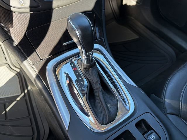 Used 2016 Buick Regal image 21