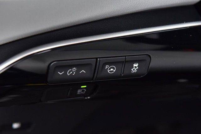 Used 2019 Toyota Prius XLE image 11