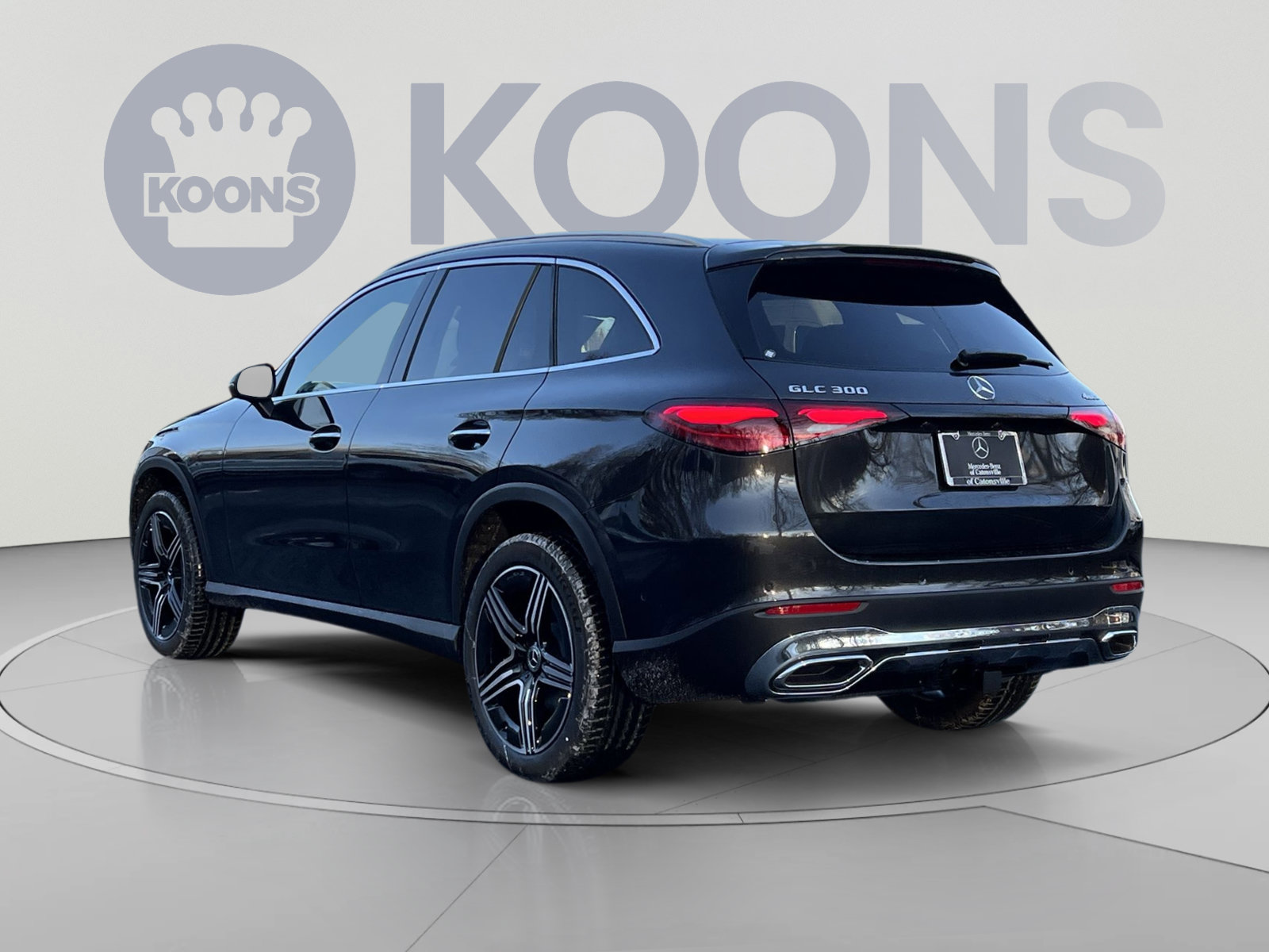 Used 2026 Mercedes-Benz GLC 300 4MATIC image 4