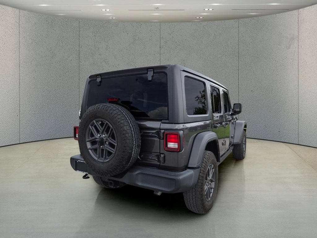 Used 2024 Jeep Wrangler Unlimited Sport AWD/4WD image 5