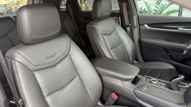 Certified 2023 Cadillac XT5 Premium Luxury AWD/4WD image 23