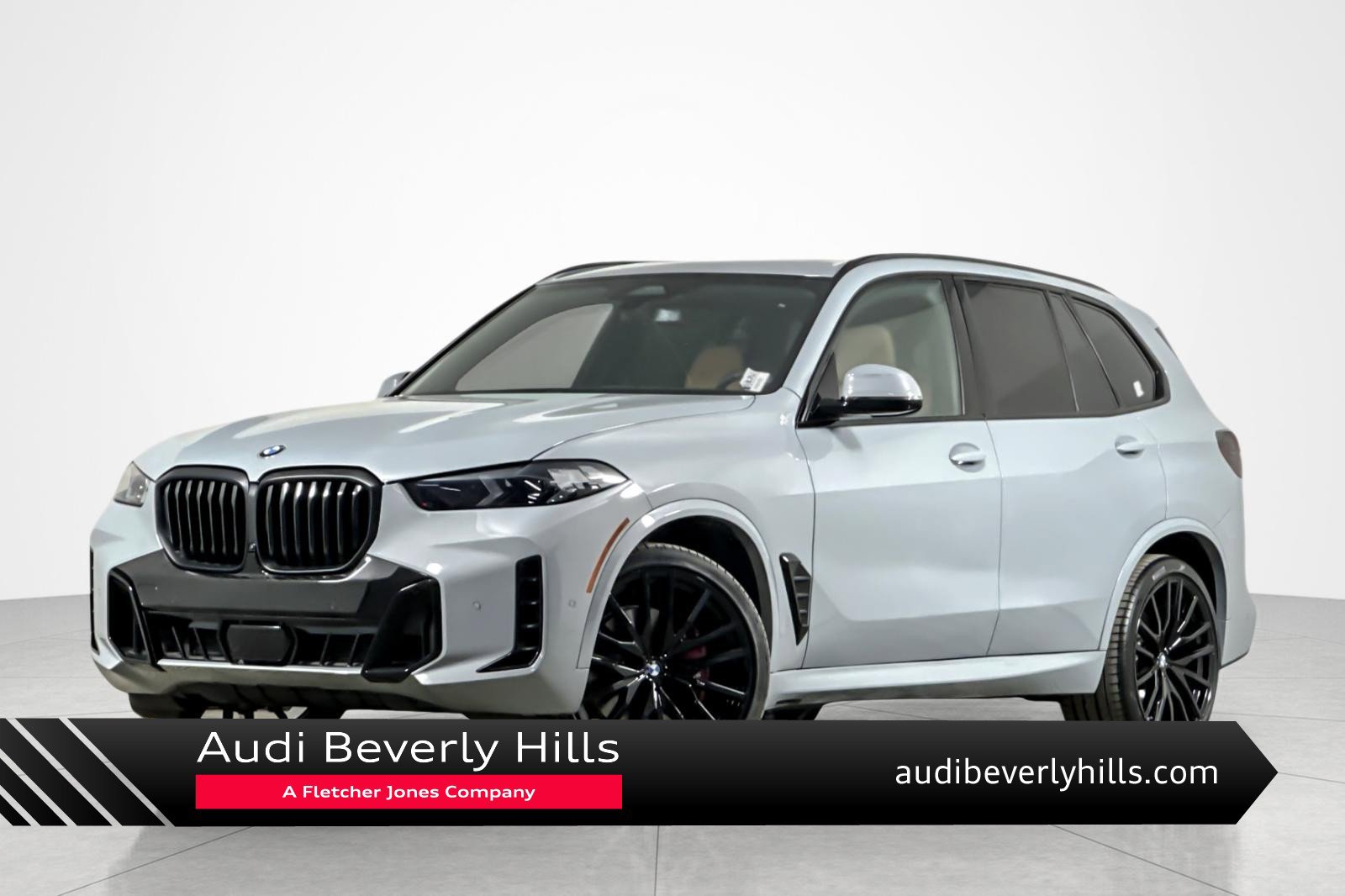 Used 2024 BMW X5 xDrive40i w/ M Sport Package AWD/4WD image 1