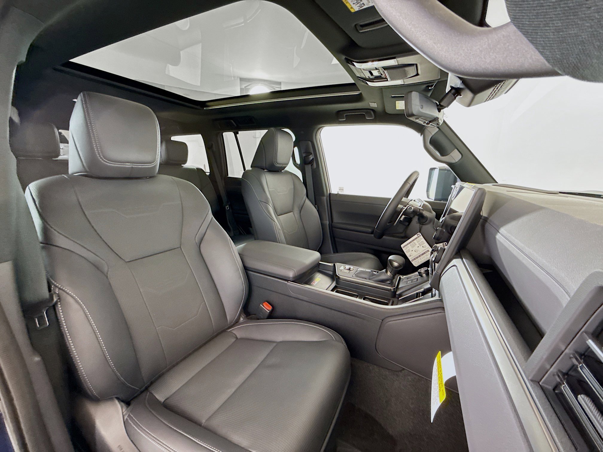 Certified 2025 Lexus GX 550 w/ Accessory Package (2T) image 27