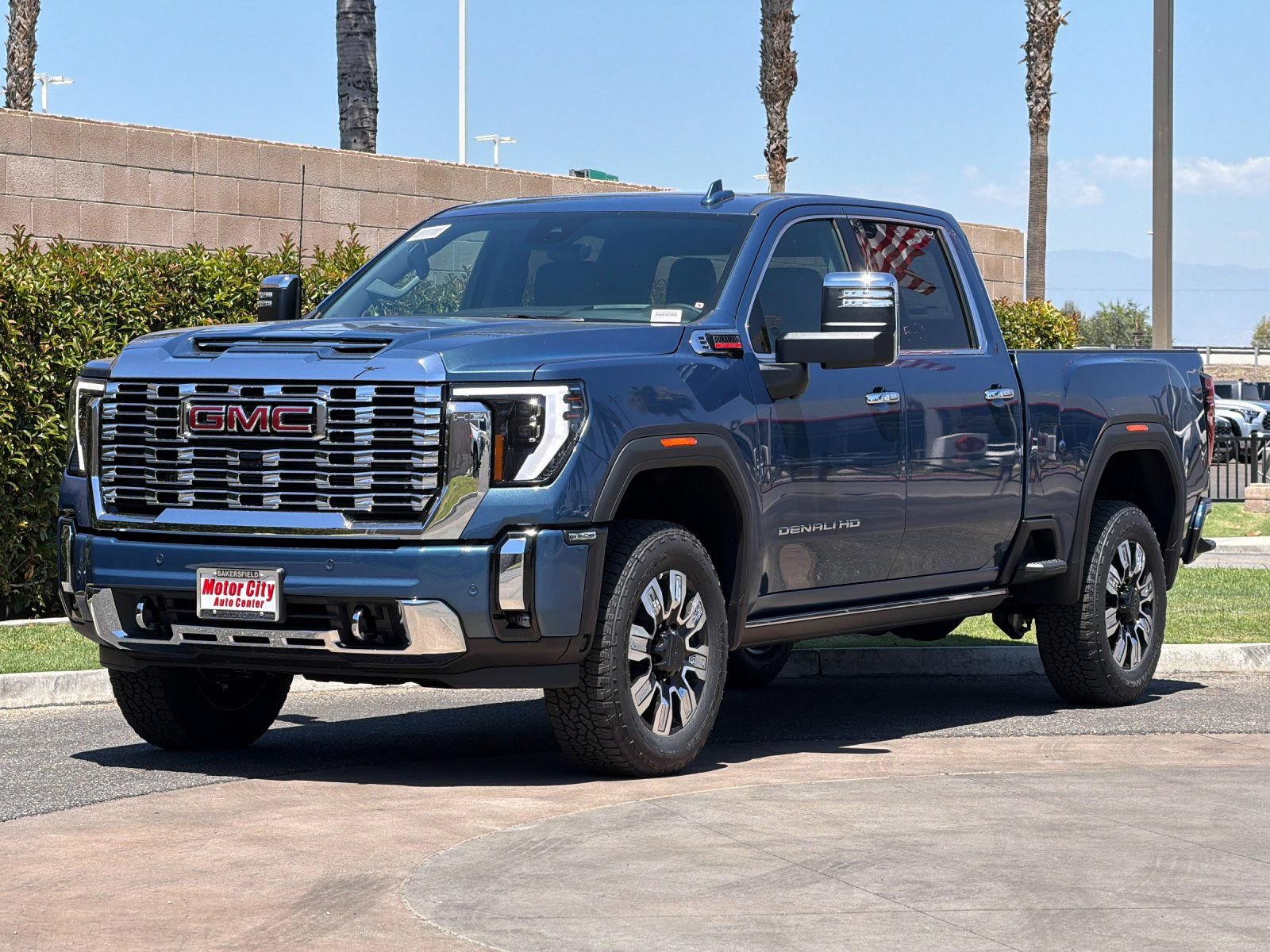 New 2026 GMC Sierra 3500 Denali w/ Denali Reserve Package AWD/4WD image 8