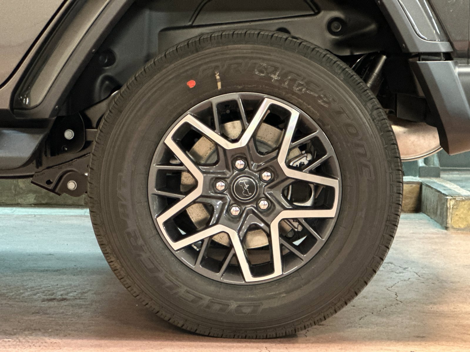 New 2025 Jeep Wrangler Sahara w/ Safety Group image 24