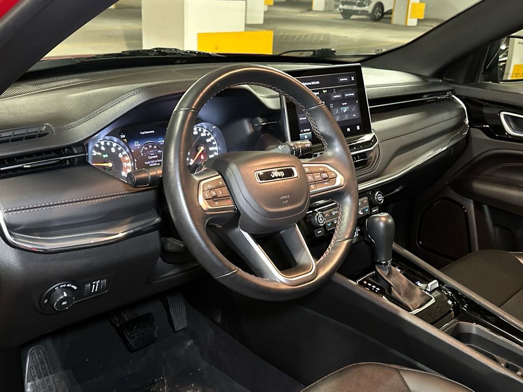 Used 2022 Jeep Compass Limited image 17