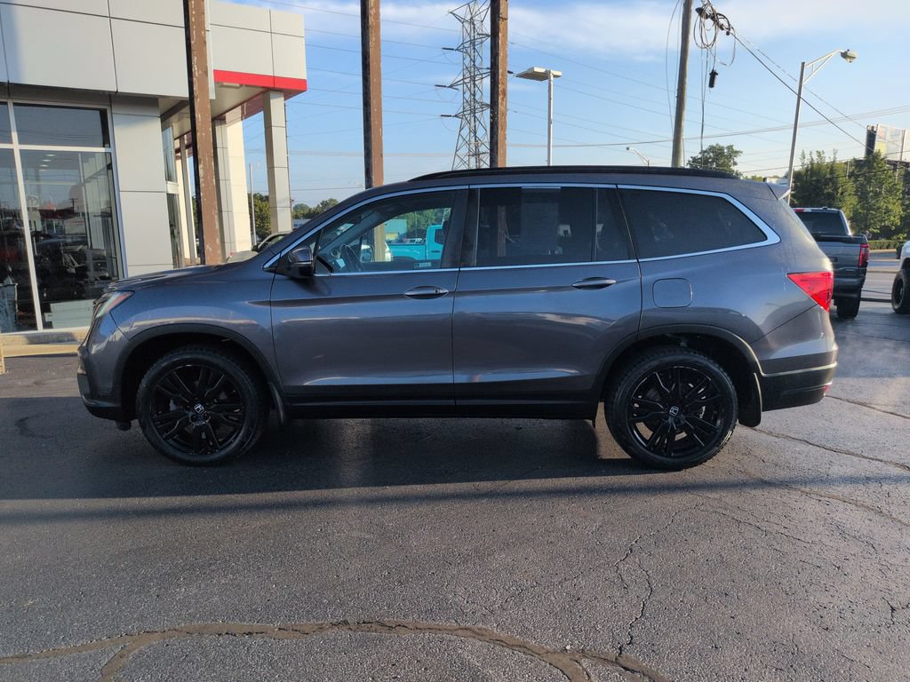 Used 2021 Honda Pilot Special Edition image 2