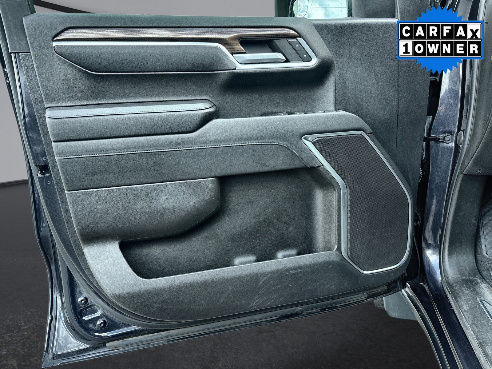 Used 2022 Chevrolet Silverado 1500 LT AWD/4WD image 20