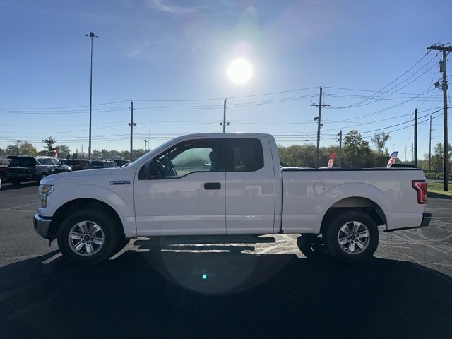 Used 2016 Ford F150 XLT image 4