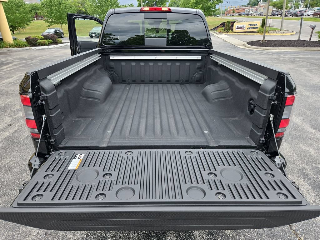 New 2026 Nissan Frontier PRO-4X w/ Pro Premium Package AWD/4WD image 24