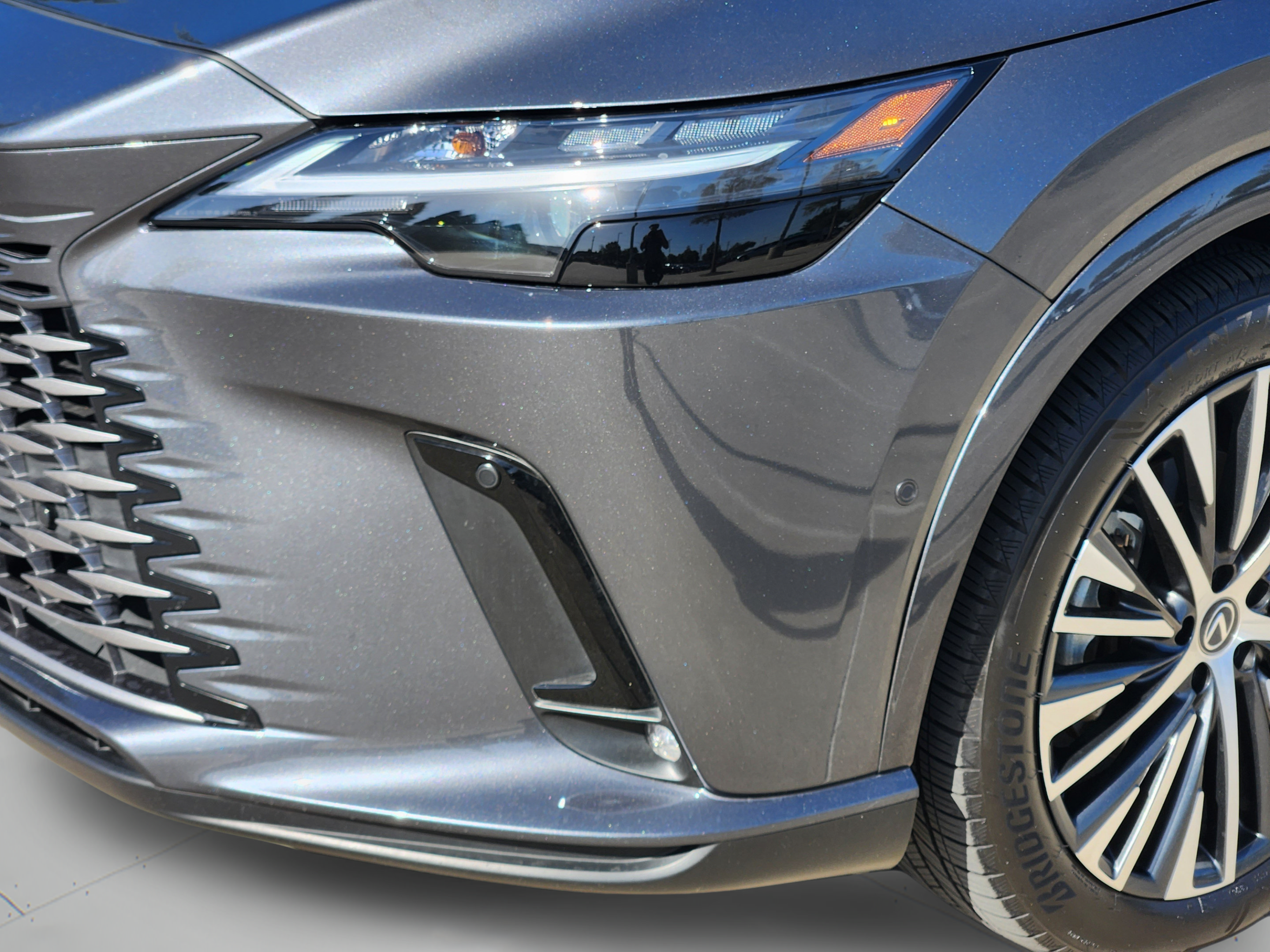 Used 2025 Lexus RX 350 Premium Plus w/ Convenience Package FWD image 35