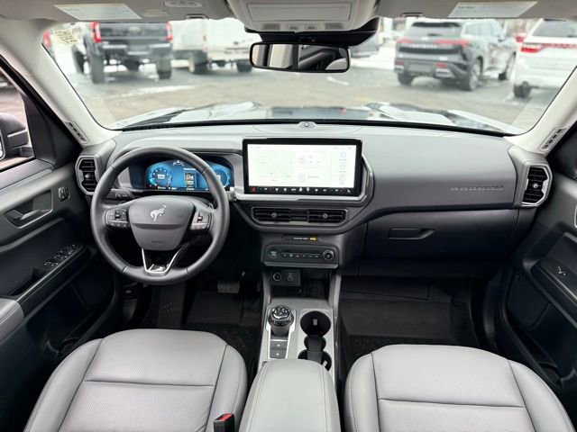 Used 2025 Ford Bronco Sport Badlands w/ Badlands Tech Package image 3