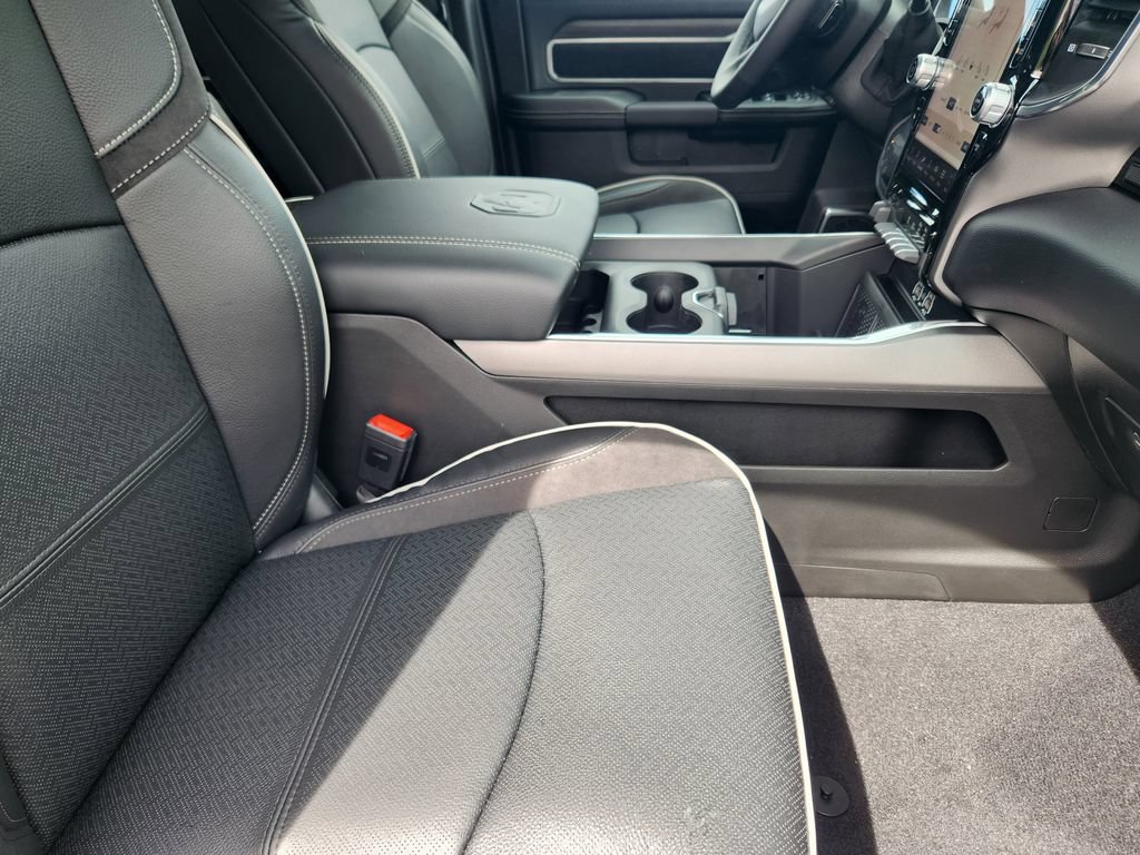 New 2026 RAM 2500 Laramie w/ Night Edition AWD/4WD image 12