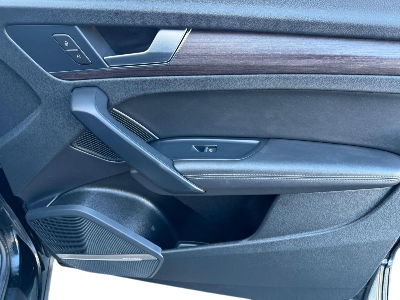 Used 2022 Audi Q5 2.0T Premium Plus w/ Premium Plus Package image 15