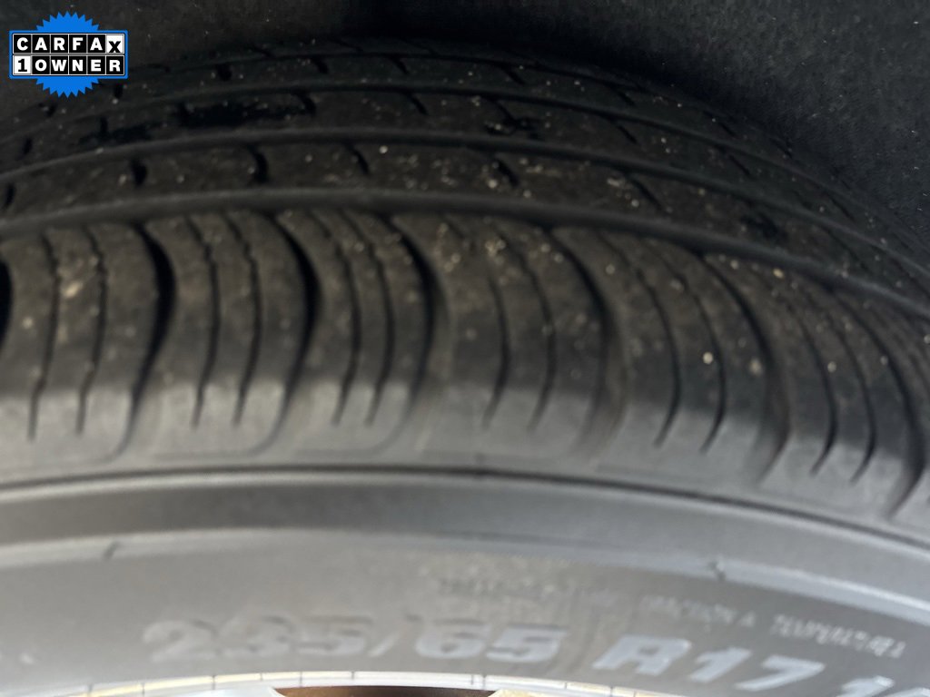 Used 2022 Chrysler Voyager LX image 10