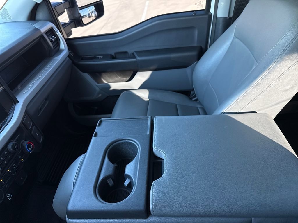 Used 2023 Ford F250 XL w/ FX4 Off-Road Package image 17