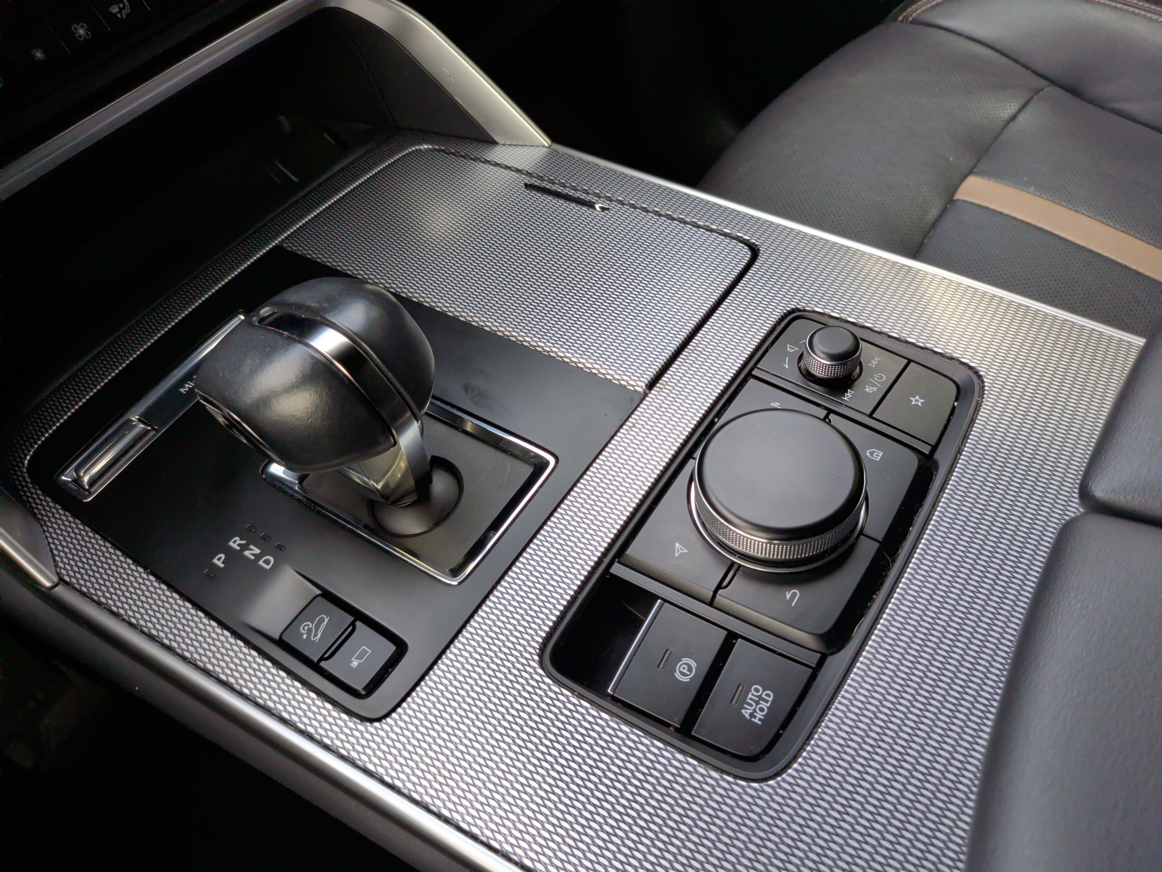 Used 2024 MAZDA CX-90 3.3 Turbo w/ Premium Plus Pkg image 21