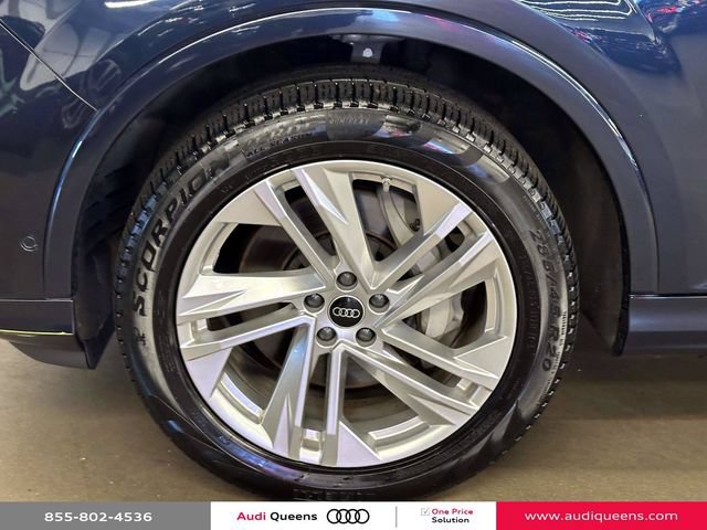 Certified 2023 Audi Q7 3.0T Premium w/ Convenience Package AWD/4WD image 8