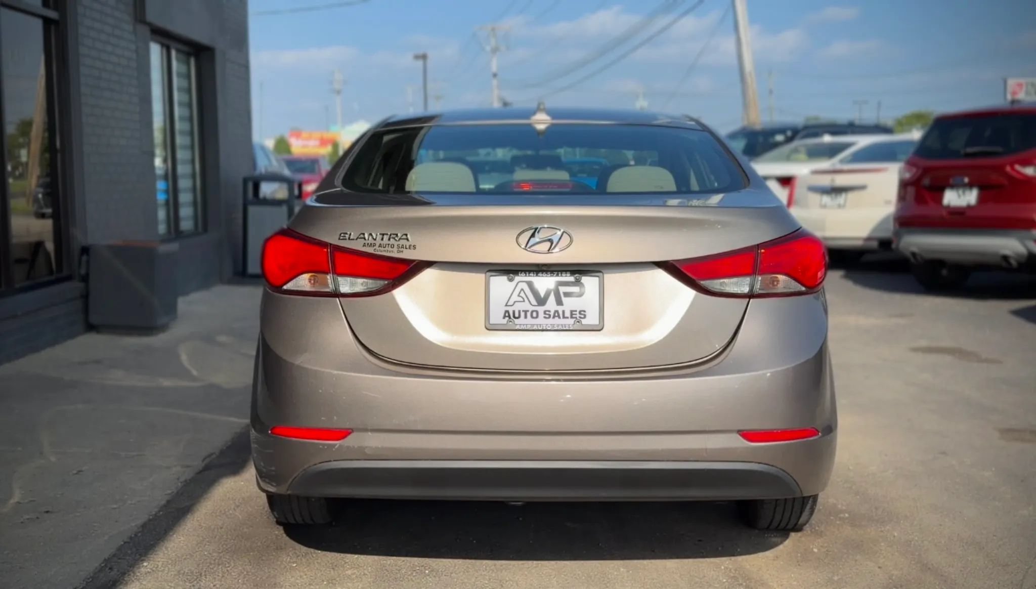 Used 2014 Hyundai Elantra SE w/ Option Group 02 FWD image 3