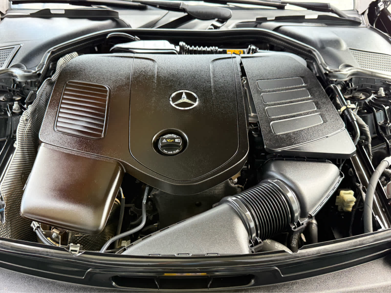 Used 2023 Mercedes-Benz C 300 Sedan image 41