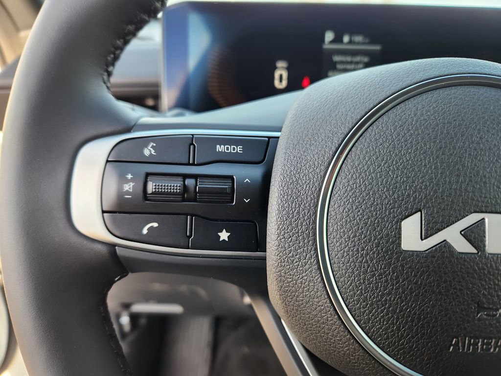 New 2026 Kia K5 GT-Line image 17