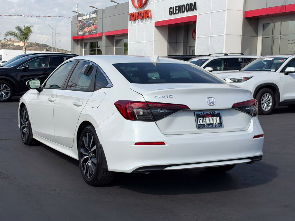 Used 2024 Honda Civic EX image 8
