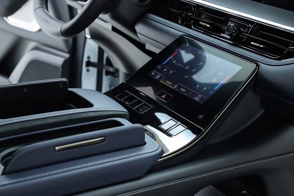 New 2026 INFINITI QX80 4WD image 35