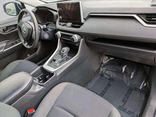 Used 2024 Toyota RAV4 LE image 20