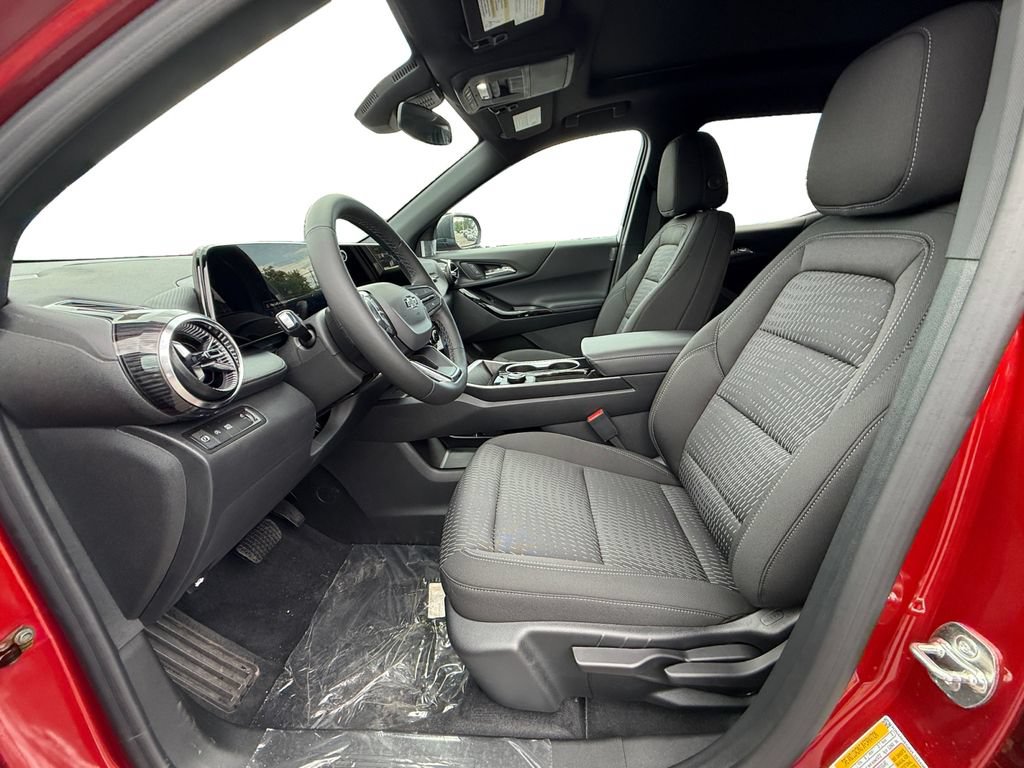New 2027 Chevrolet Equinox LT w/ Midnight Edition FWD image 9