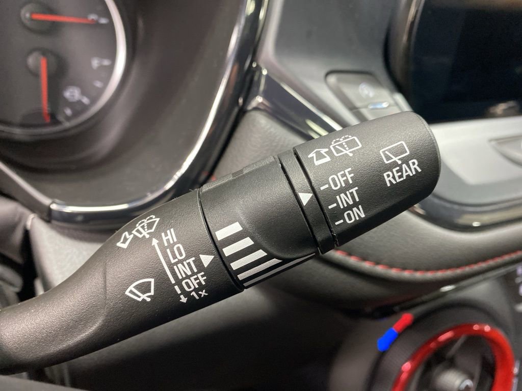 Used 2025 Chevrolet Blazer RS w/ Enhanced Convenience Package image 46