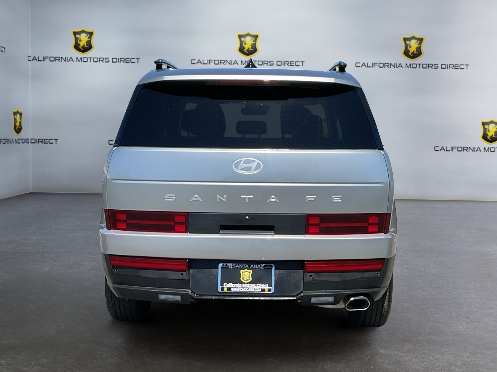 Used 2024 Hyundai Santa Fe SEL FWD image 6