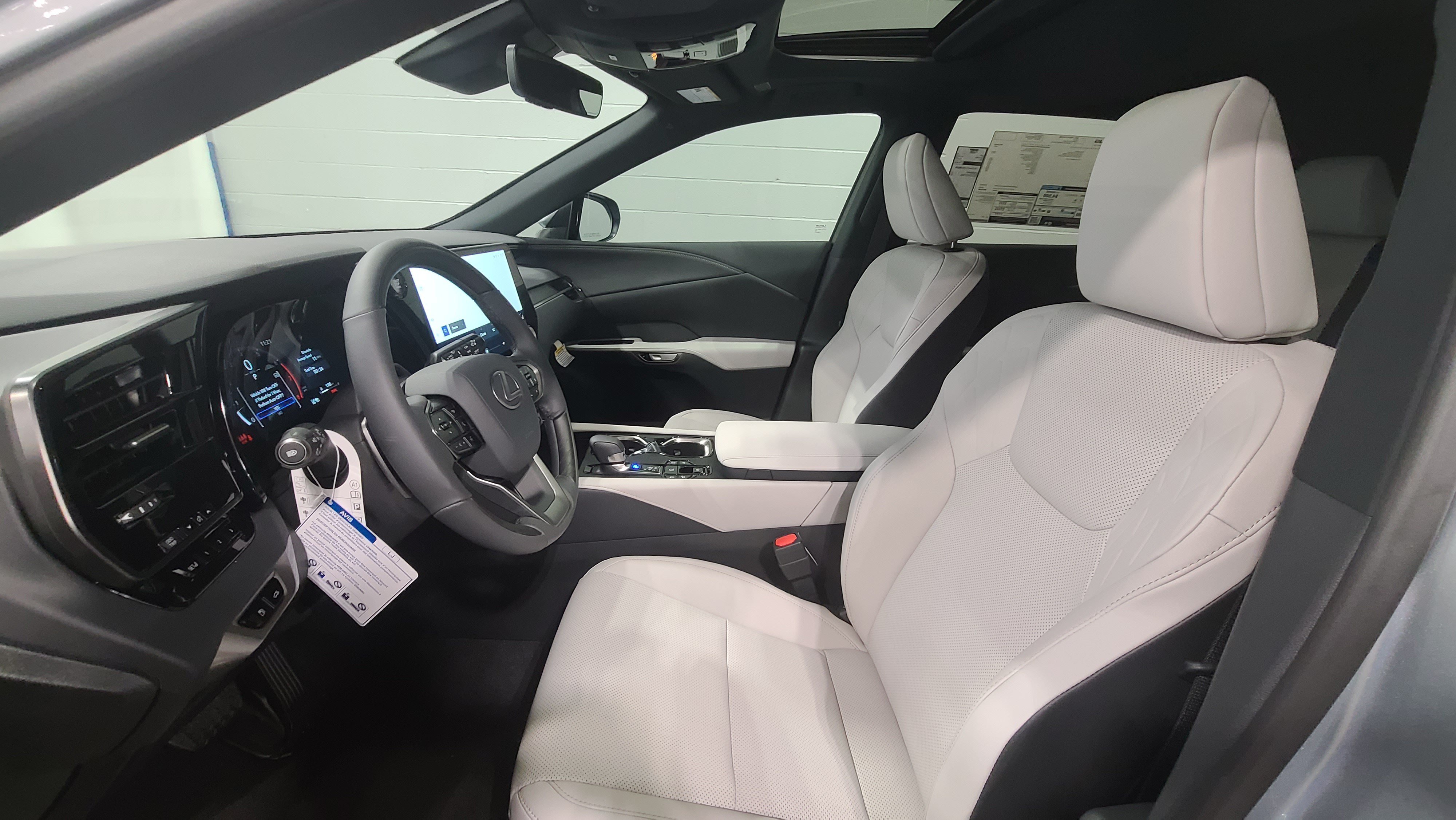 New 2026 Lexus RX 350 AWD image 29