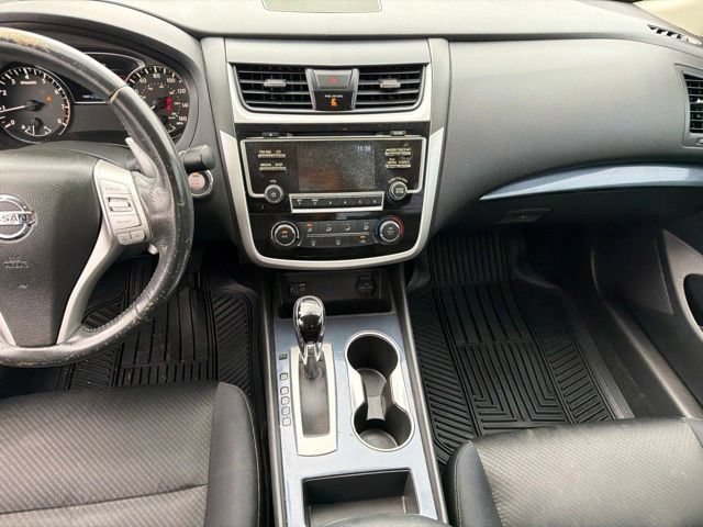 Used 2018 Nissan Altima 2.5 SR FWD image 18