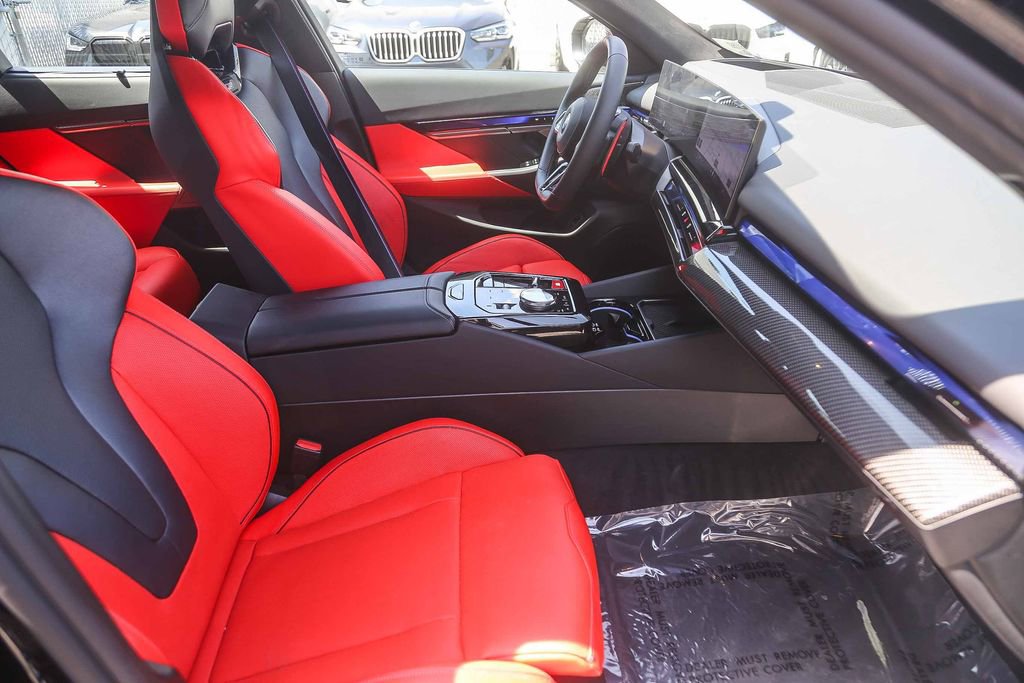 Used 2026 BMW M5 w/ Carbon Package AWD/4WD image 13