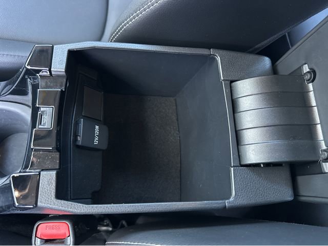 Used 2022 Toyota Corolla Cross XLE w/ Convenience Package image 32