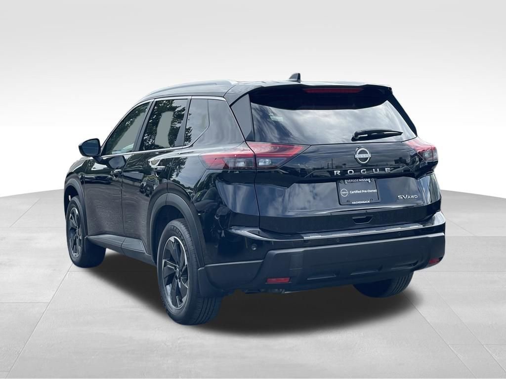 Certified 2024 Nissan Rogue SV AWD/4WD image 5