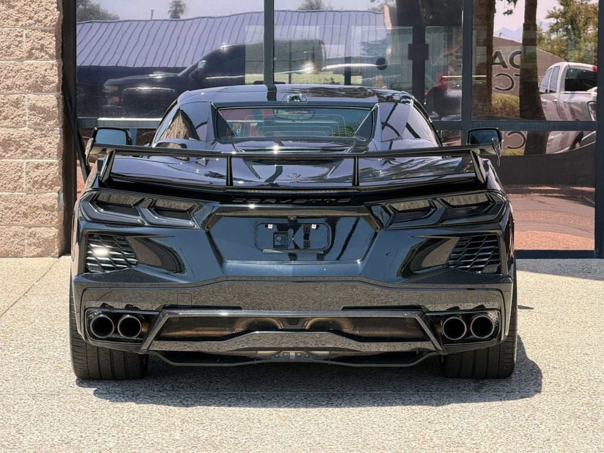 Used 2024 Chevrolet Corvette Stingray Premium Conv w/ 3LT RWD image 9