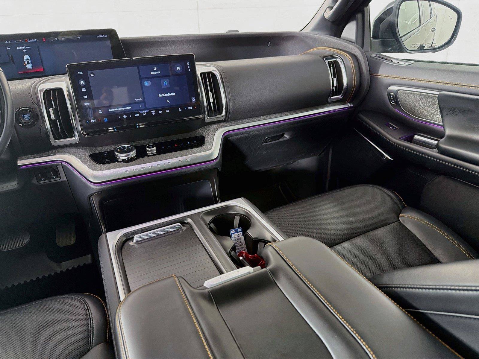 Used 2025 Ford Expedition Tremor AWD/4WD image 28