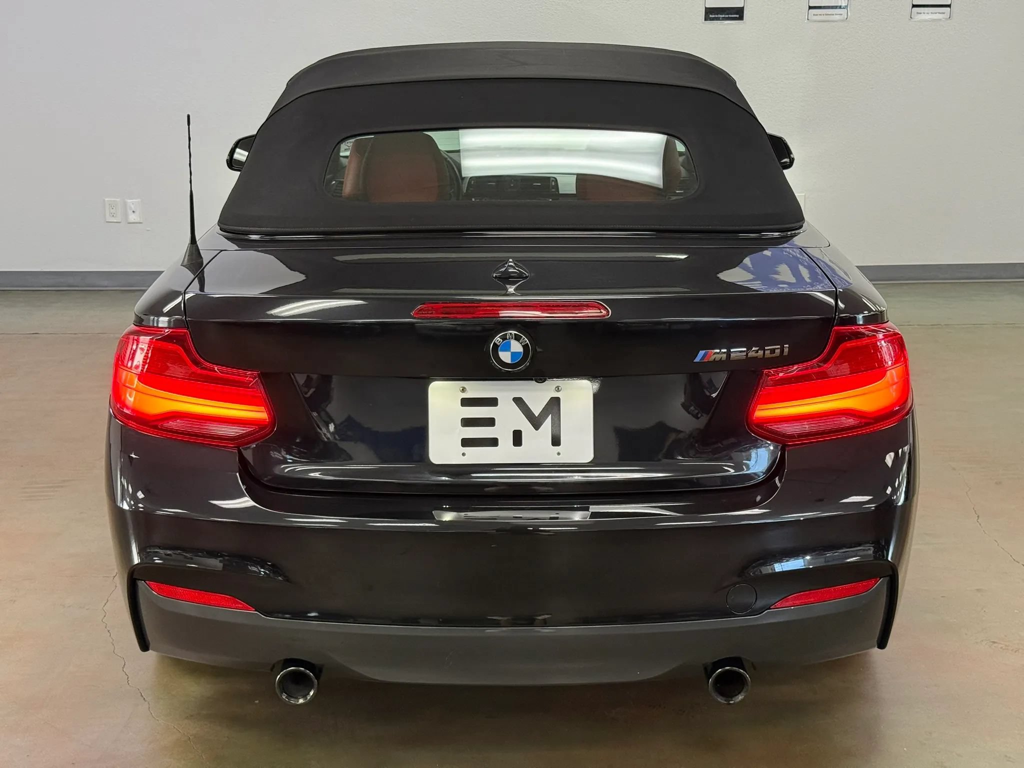 Used 2018 BMW M240i Convertible RWD image 6