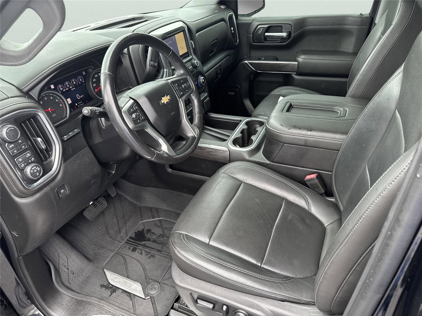 Used 2019 Chevrolet Silverado 1500 LTZ w/ LTZ Premium Package AWD/4WD image 12
